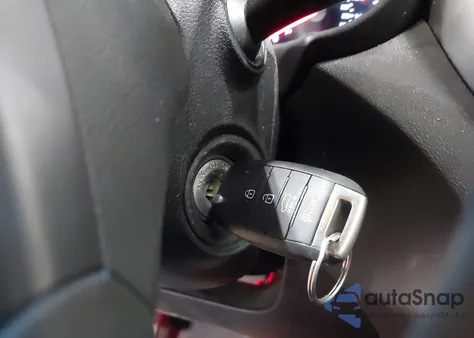 2018 Kia Sorento 3.3L Lx z USA, uszkodzony, nr VIN 5XYPGDA50JG414113